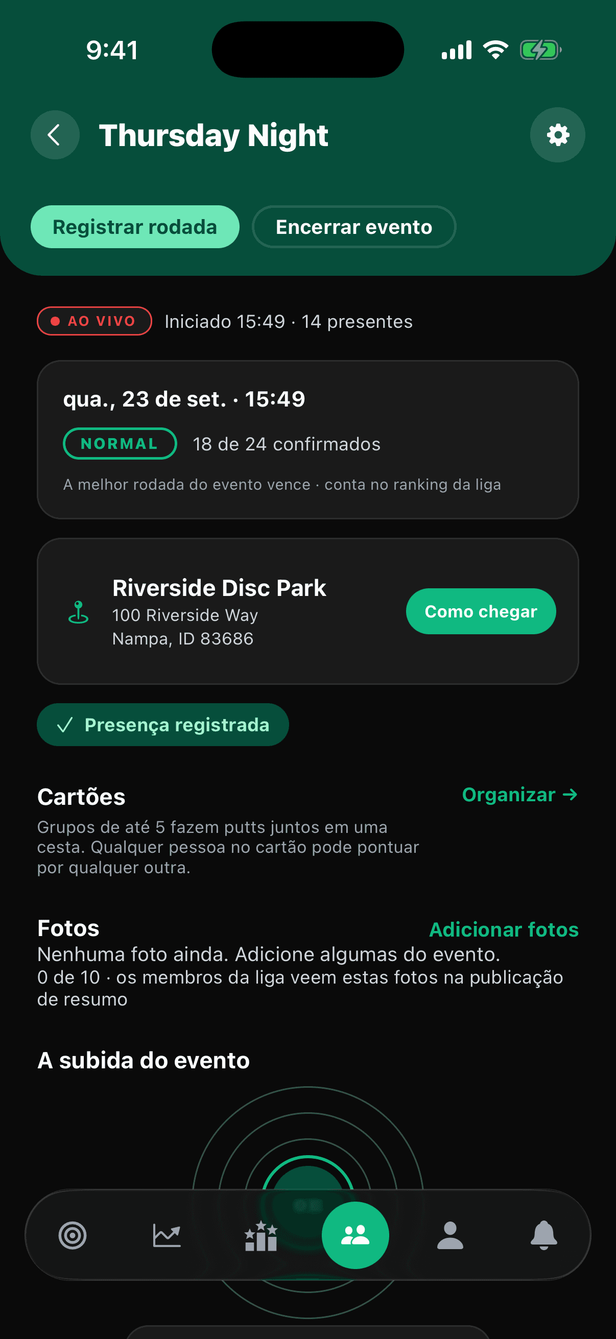 Um evento de liga em andamento com o quadro de classificação ao vivo