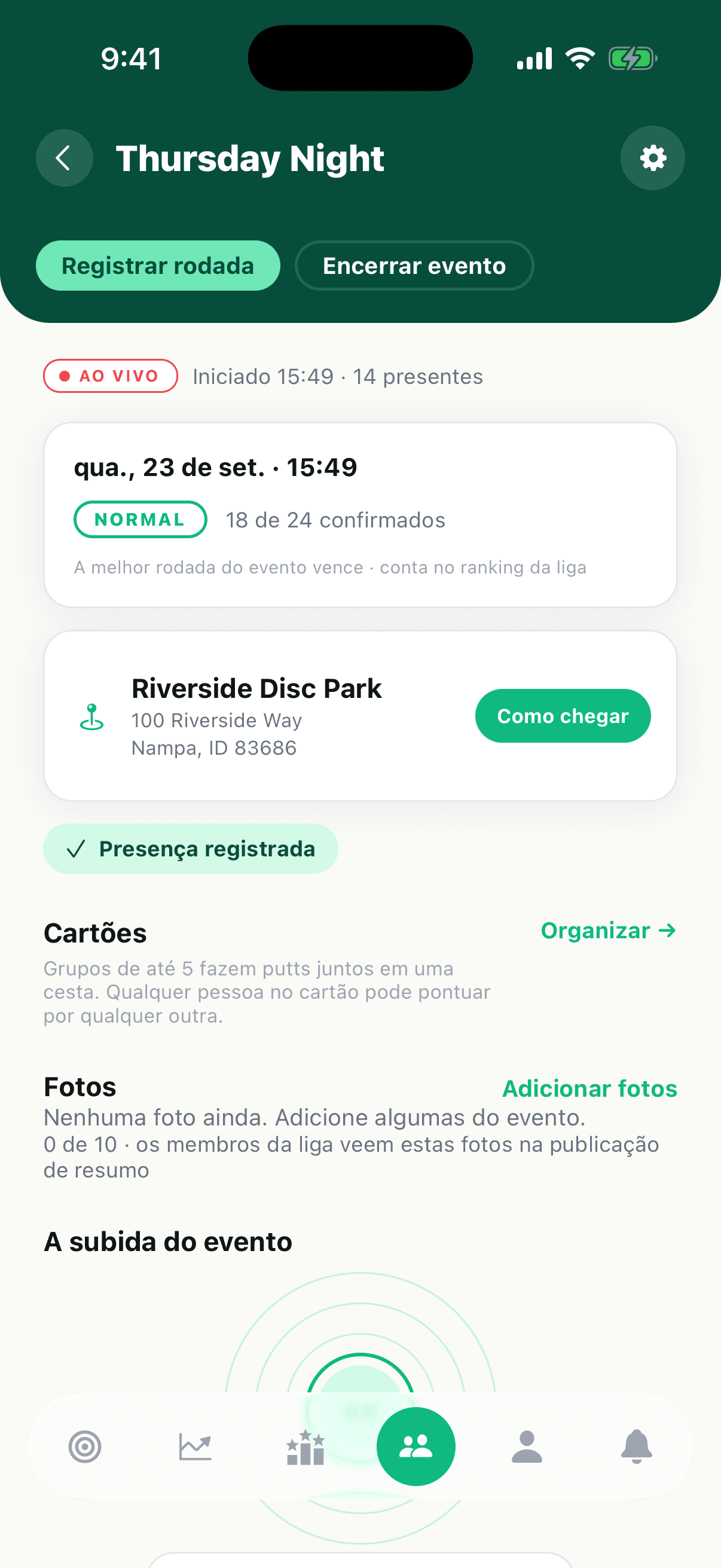 Um evento de liga em andamento com o quadro de classificação ao vivo